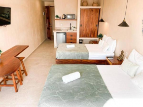 SUITE E nuevo privado, con roof Pool